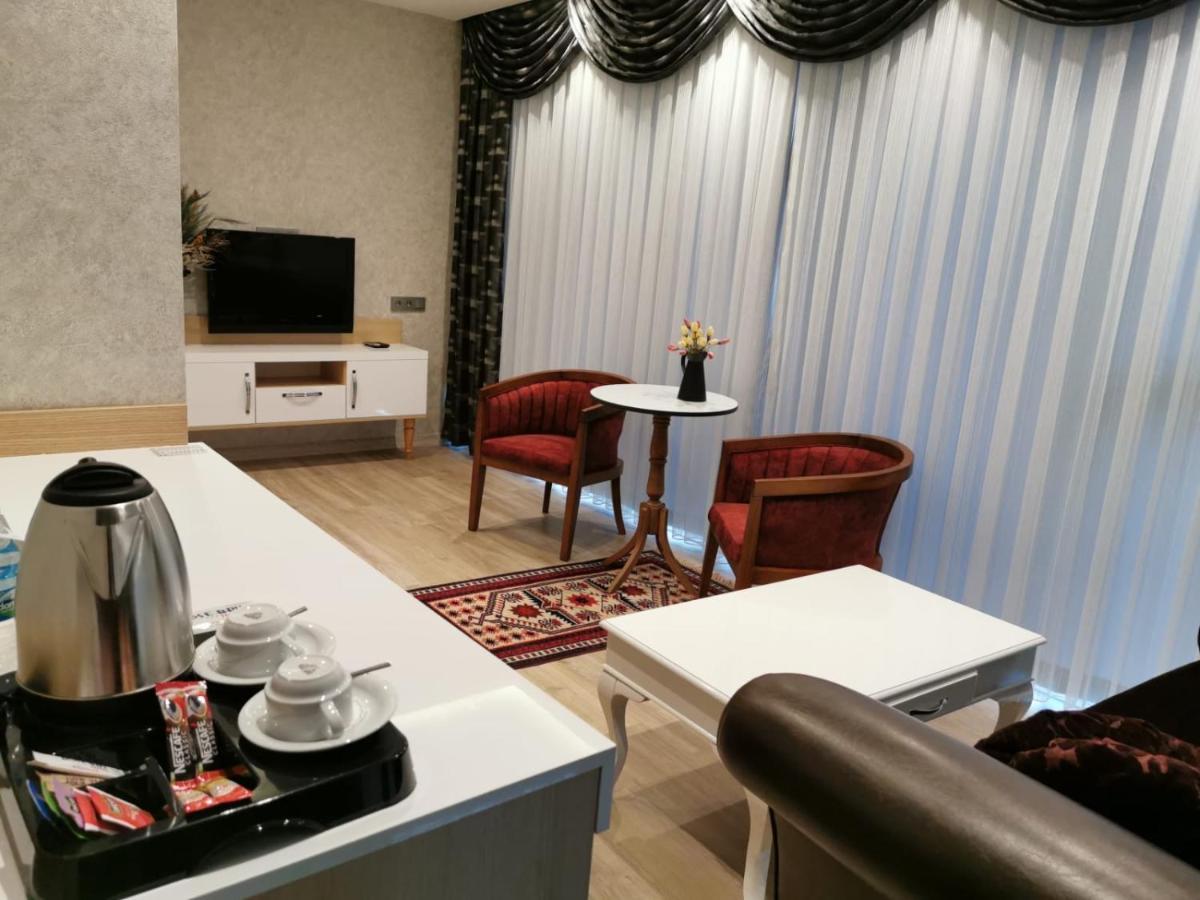 Rose Bay Hotel Маніса Екстер'єр фото