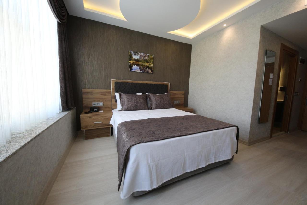 Rose Bay Hotel Маніса Екстер'єр фото