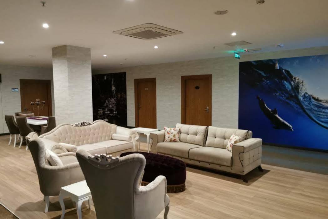 Rose Bay Hotel Маніса Екстер'єр фото