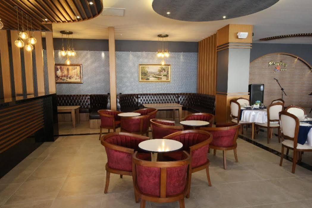 Rose Bay Hotel Маніса Екстер'єр фото