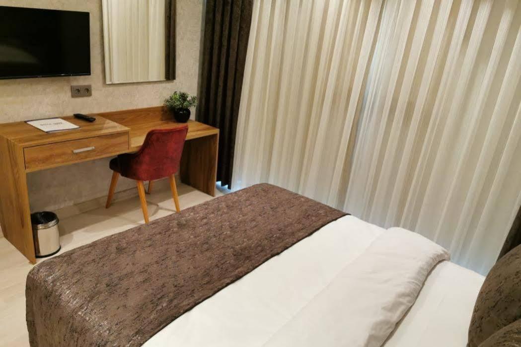 Rose Bay Hotel Маніса Екстер'єр фото
